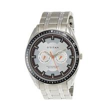 Titan Youth Analog Grey Dial Men's Watch-1582KM01