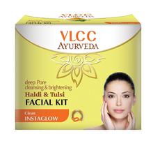 VLCC Ayurveda Haldi and Tulsi Facial Kit( 50g)