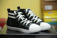 Black and white Sporty Fashionable Ankle Length Sneakers