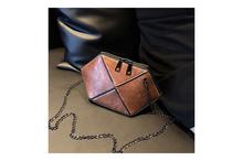 Women's Casual Stitched Shoulder Water Cube Handbag-Brown (41001941)