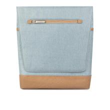 Moshi Aerio Lite vertical messenger bag