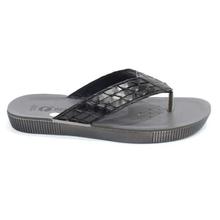 aeroblu Black Textured Slippers For Men - VD33