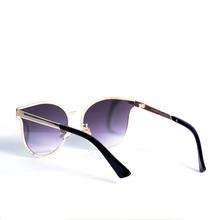 GENTLE MONSTER Stylish Sunglass for Female - Silver