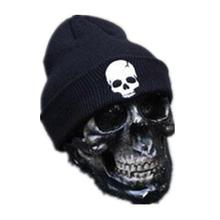 Hot Selling Unisex Acrylic Knitted Hat Winter Hats Skull Style Skullies & Beanies For Woman And Man 3 Colors Warm Winter Cap