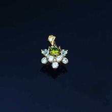 Flower Shape Pendant Gold Plated for Women - Green Valentine Week- 28-4300