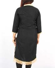 Saavya Design'S Women Embroidered Black Kurti