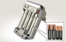 Goop 4-Slot AA / AAA Battery Charger (Battery Not Included)