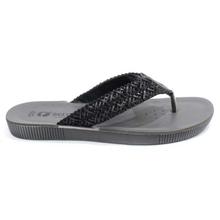 aeroblu Black Crisscross Slippers For Men - VD-32