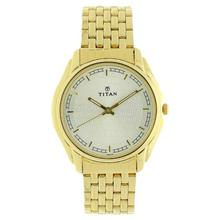 Titan Karishma Champagne Dial Analog Watch For Men-1578YM07