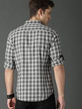 Men Black Regular Fit Checked Casual Shirt