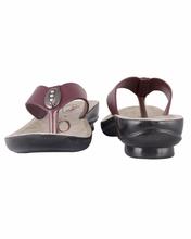 Shikhar Women's Maroon Strap Flat Toe Slip Sandal