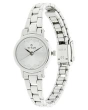 Titan Analogue Silver Dial Stainless Steel Strap Womens Watch-917Sm03
