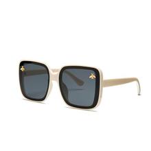 2019 Fashion Square Frame Bee Sunglasses Men Women Luxury