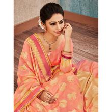 Traditional Jacquard Woven Peach Banarasi Silk Saree with Attached Blouse Piece for Wedding, Parties, Festival and Casual Occasion