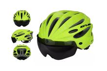 Cycling helmet with goggles