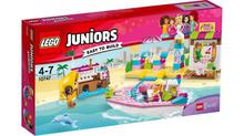 LEGO Andrea & Stephanie's Beach Holiday Toy- 10747