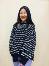 Woolen black and white stripes sweater