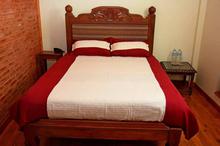 Maroon/White Solid Cotton Bed Sheet With 2 Pillow Covers