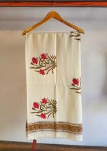 Kaapa Red Lily Adult Bath Towel