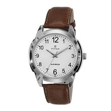 Titan Analog White Dial Men's Watch -1585SL07