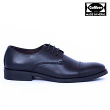 Caliber Shoes Black Wing Tip Lace Up Formal Shoes For Men - ( T 505 C)