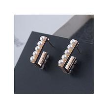 Letter L Shaped Alloy and Pearl Earring