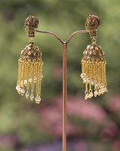 Golden Chain Drop Pinjada Jumka Earrings