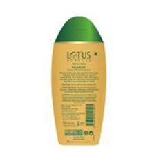 Lotus Herbals KERA-VEDA AMLAPURA Shikakai- Amla Herbal Shampoo_200ml - LHR044220