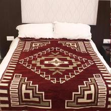 Maroon Abstract Print Bed/Floor Carpet (54 x 83 inches)