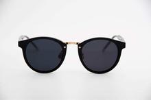 Black Acetate Polarized Sunglass (Unisex)- 5189