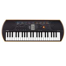 Casio SA-76 EMI-Keyboard Mini With Free Adapter - Black/White