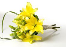 Yellow Lily Bouquet 25 PCs