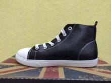 Black and white Sporty Fashionable Ankle Length Sneakers