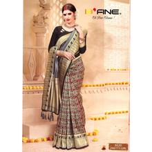 Grey Kanjivaram Banarasi Silk Saree with Black Blouse Piece for Party, Wedding, Festival and Causal