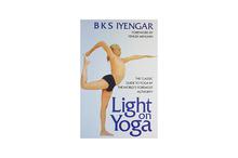 Light On Yoga: The Classic Guide To Yoga By The World'S Foremost Author