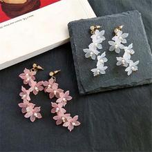 Fashion Trendy earrings flowers stud earrings for women