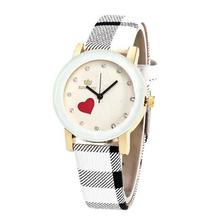 Simple Heart Woman's Watch Fashion Luxury Ladies Quartz