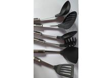 7 Peice Nylon Kitchen Tool Set with Hanging Stand