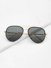 Asymmetrical Top Bar Rimless Aviator Sunglasses