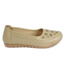 Cream Leather Round Closed Shoes For Women