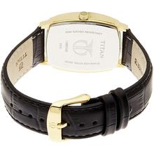 Black Dial Leather Strap Watch