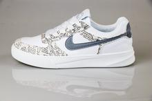 Stylish low top Sketch design high quality shoes