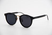 Bishrom Indreni Black Sunglasses