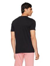 Levi’s Black Pattern Printed Regular Fit Round Neck T-shirt