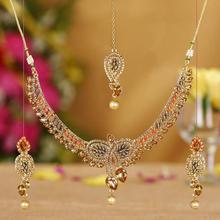 Sukkhi Cluster Lct Stone Gold Plated Necklace Set For Women
