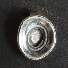Oval Shell Designed Sterling Silver Pendant For Women (92.5% Silver) - 4.6g - PBK-SH