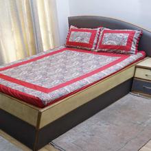 Red Paisley Patchwork Bedsheet