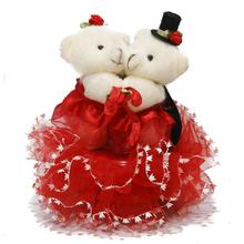 Red/White Couple Teddy Bear Showpiece