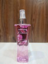 Body Luxuries Japanese Cherry Blossom Fragrance Mist- 236 Ml