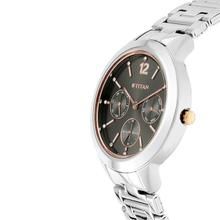 Workwear watch with rose gold dial & stainless steel strap